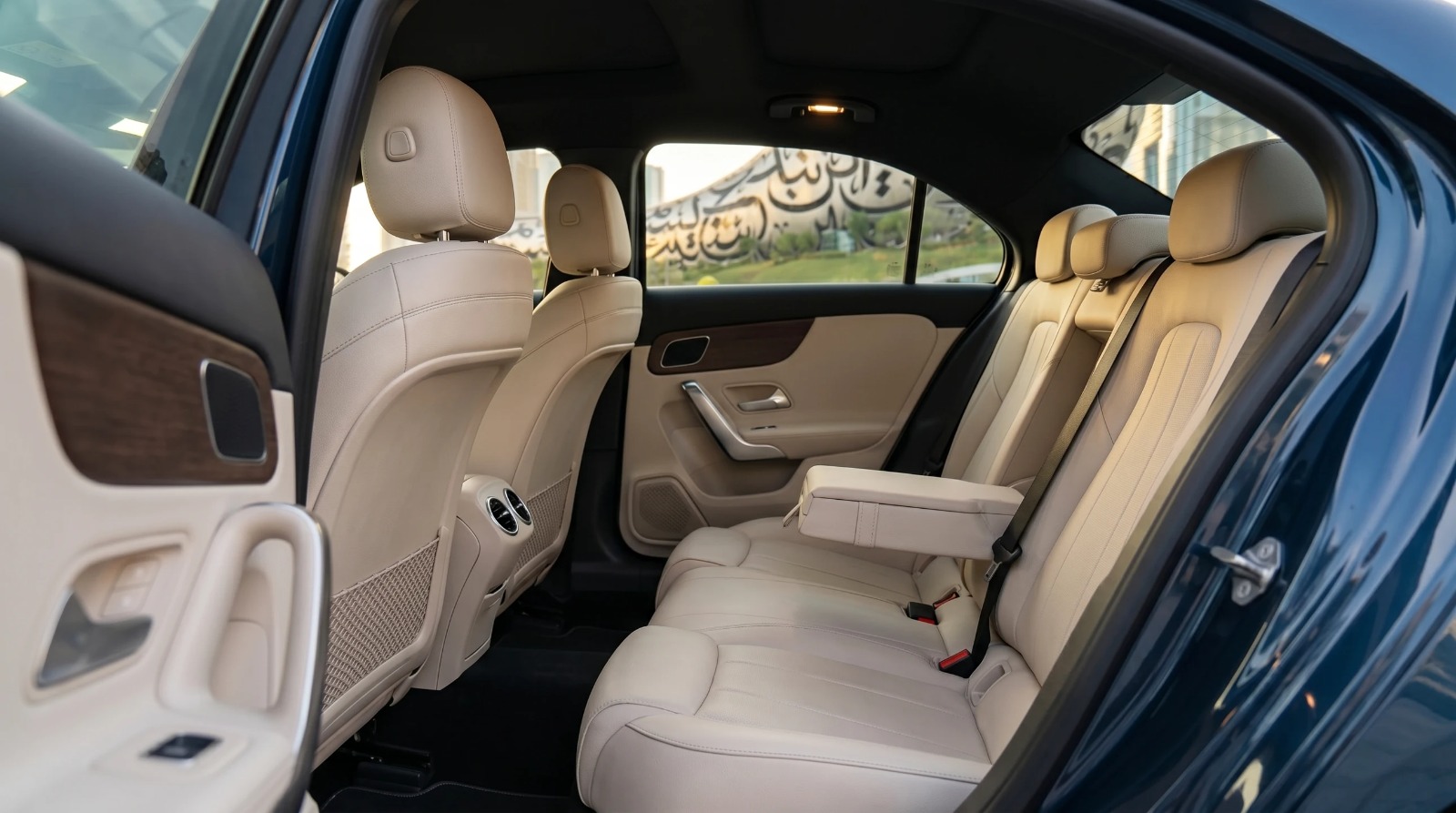 Mercedes-Benz A220 — photo 3